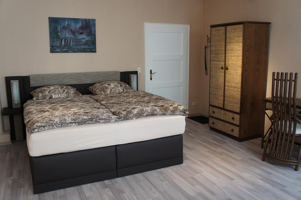 Pension No. 55 Erfurt Room photo